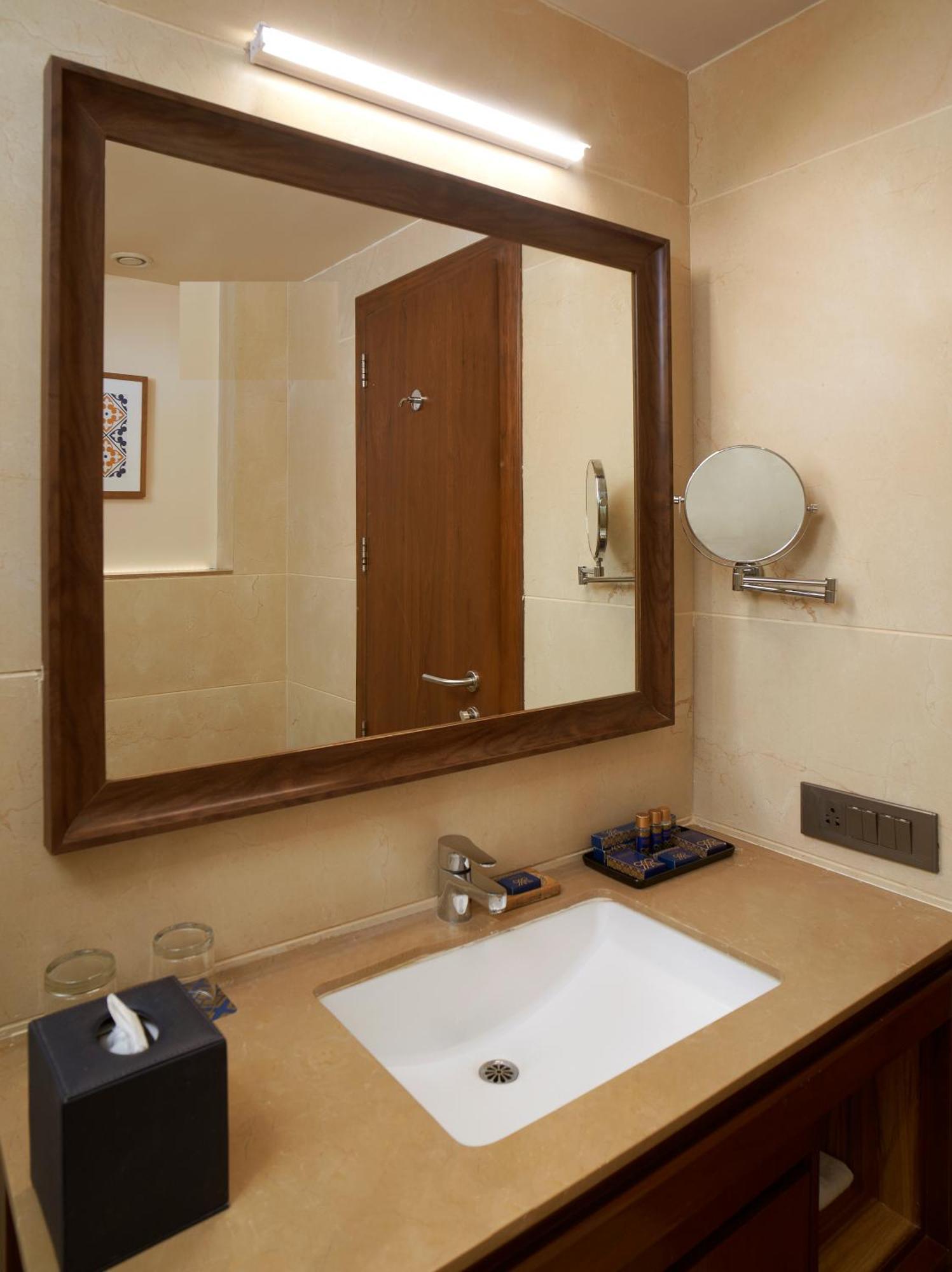 Marquis Beach Resort Candolim Luaran gambar