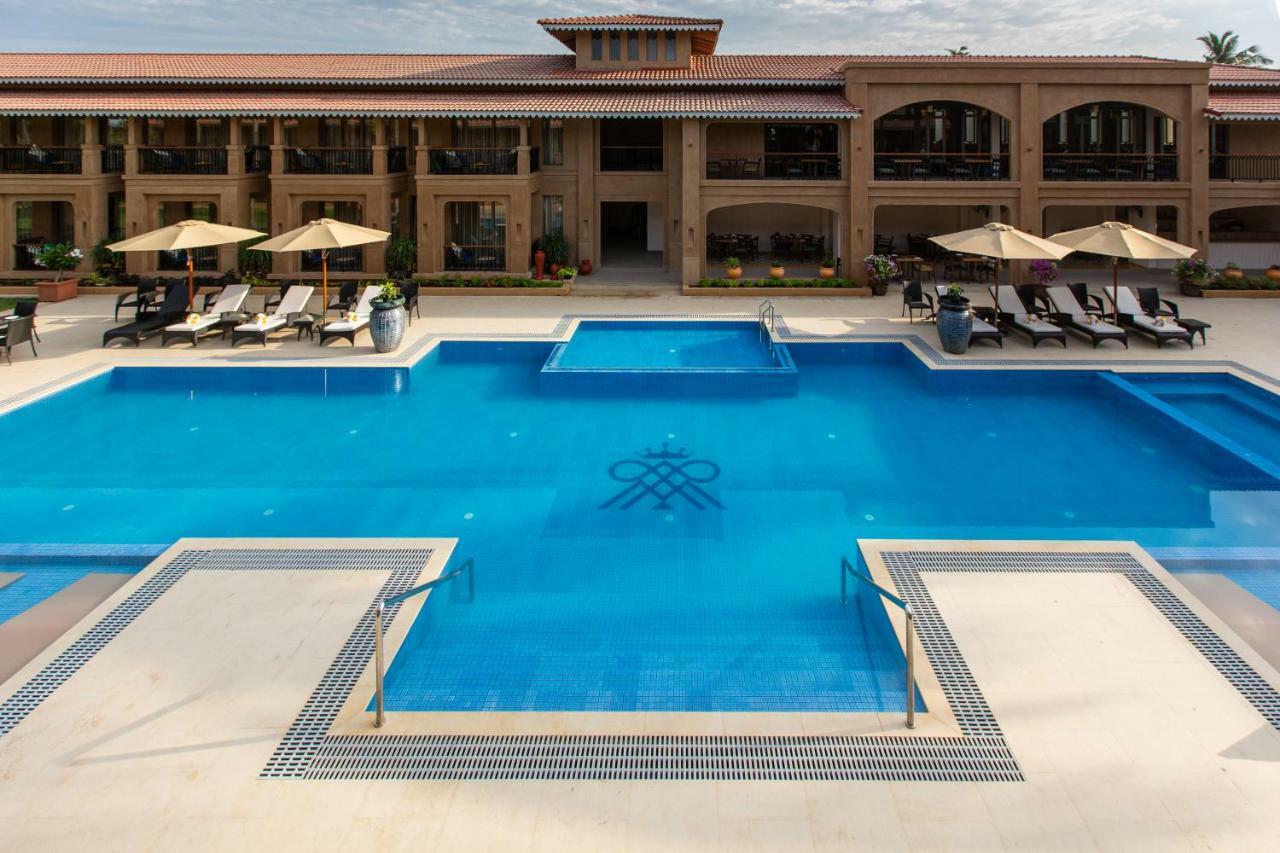 Marquis Beach Resort Candolim Luaran gambar