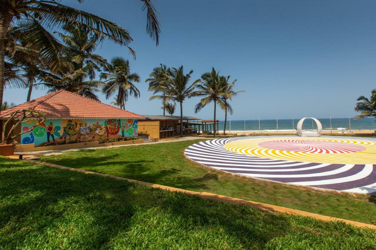 Marquis Beach Resort Candolim Luaran gambar
